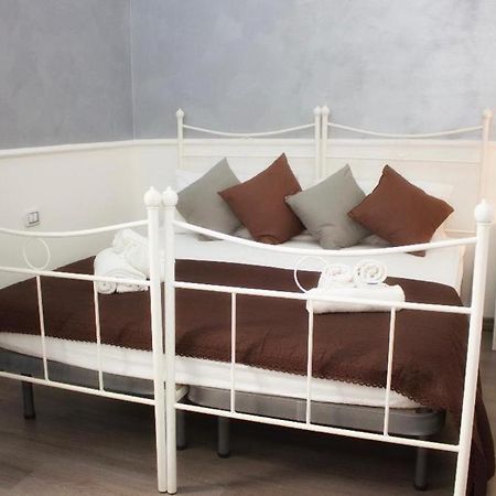 Bed and Breakfast I Benvenuti Al Sud Neapel Exterior foto